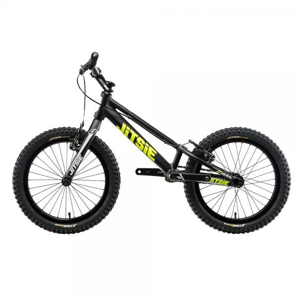 Bicicleta Varial 18" 740