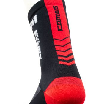 Calcetines cortos rojos